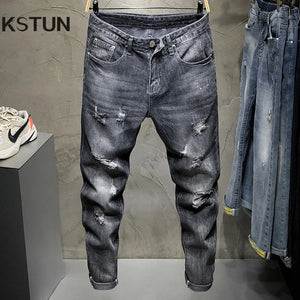 Hip Hop Jeans Men Ripped Denim Jeans Gray Hollow Out Ankle Length Pants Streetwear Distressed Frayed Holes Desinger 2024 Summer 